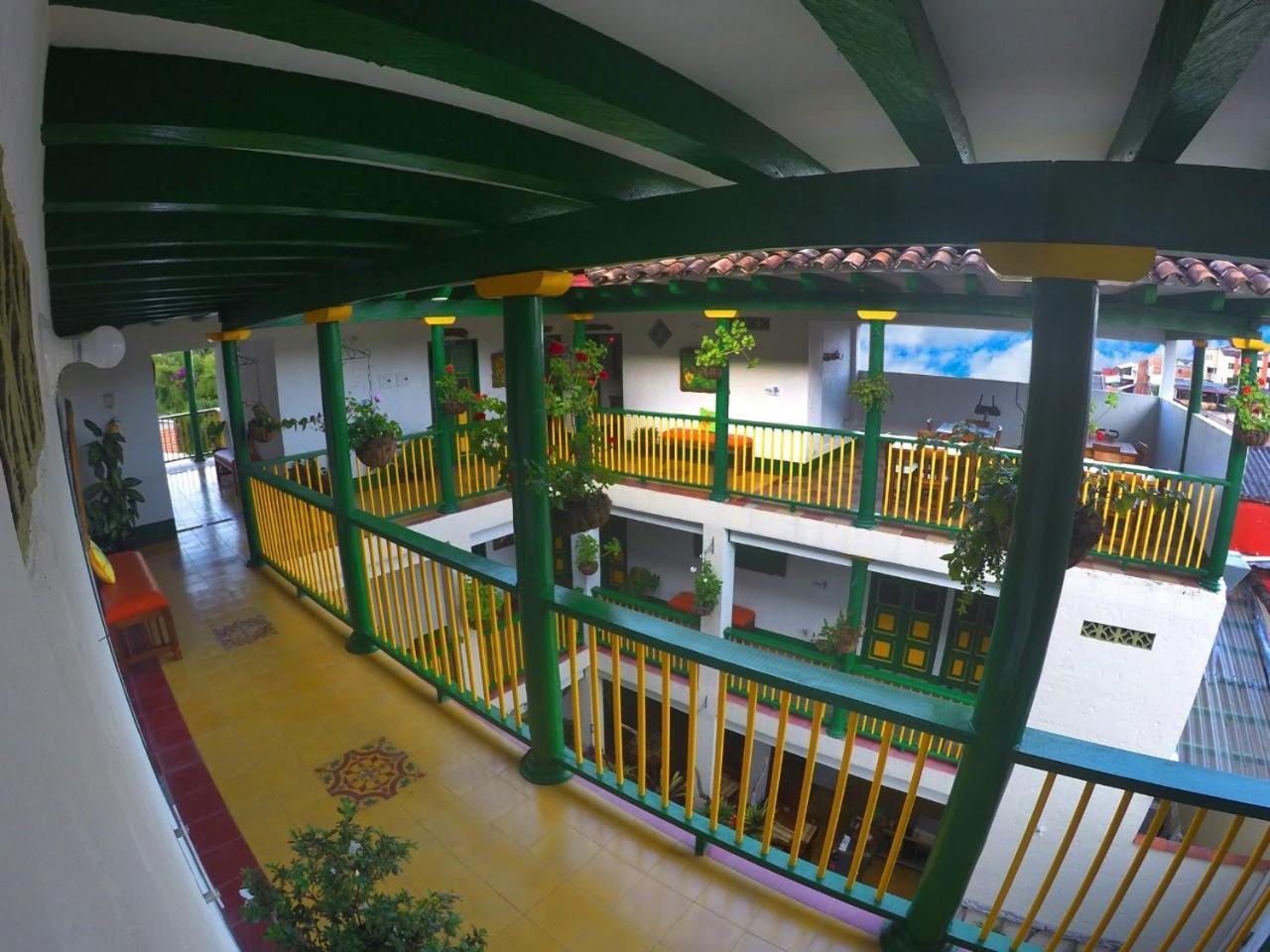 Hotel Vegas Del Rio Támesis المظهر الخارجي الصورة