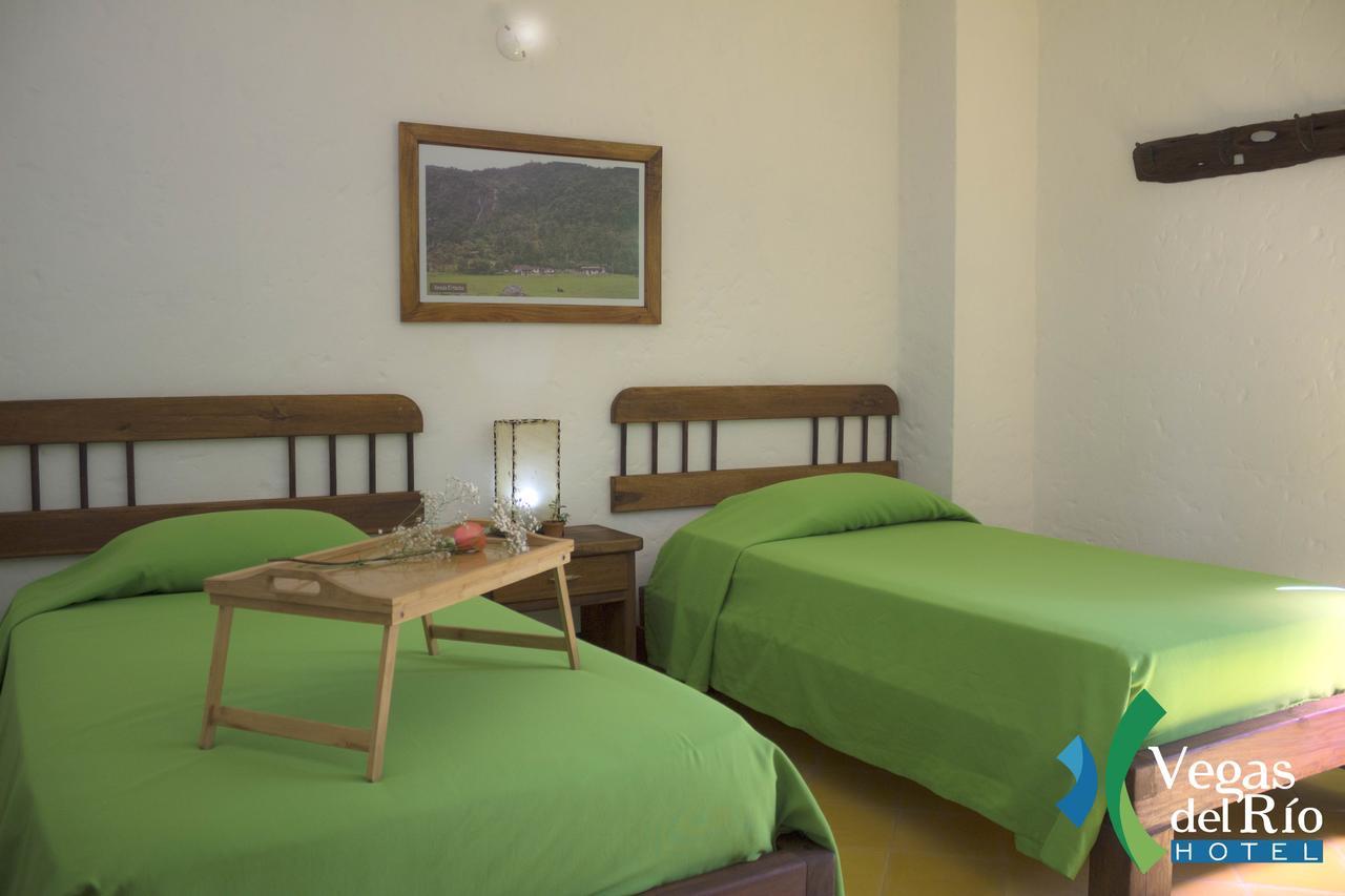 Hotel Vegas Del Rio Támesis المظهر الخارجي الصورة